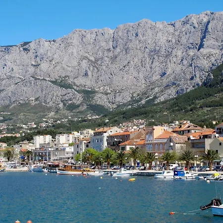 Silvia-4 By Interhome Lägenhet