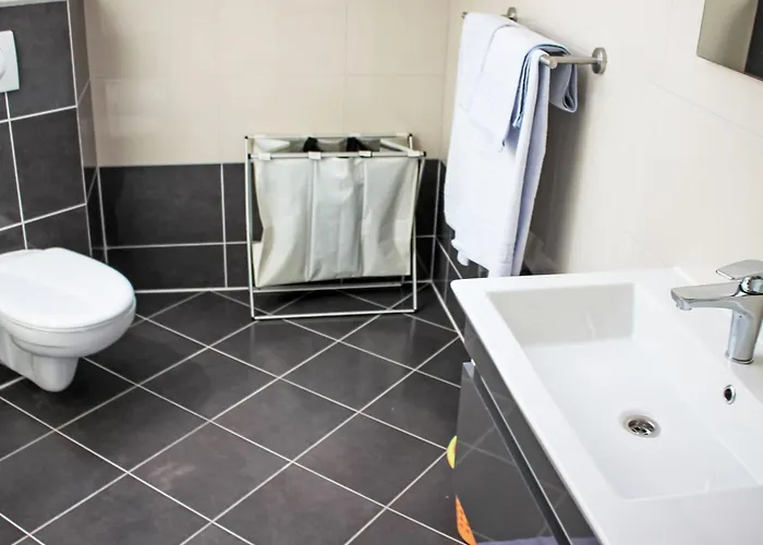 Silvia-4 By Interhome *